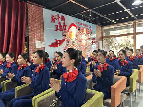 蘭州成立首支禮儀志愿服務(wù)隊(duì)，攝影攝像服務(wù)點(diǎn)亮城市文明之光